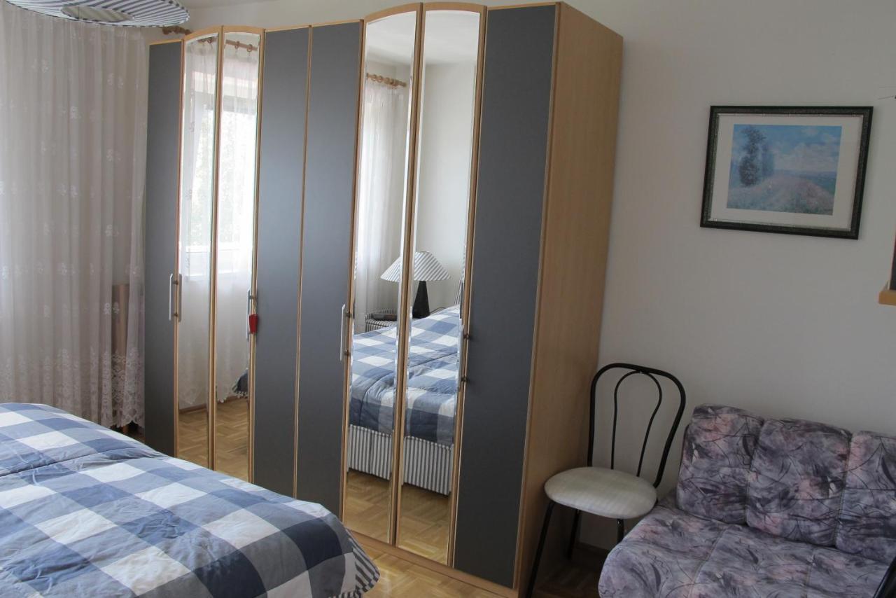 Gemuetliche Ferienwohnung Аненхайм Екстериор снимка